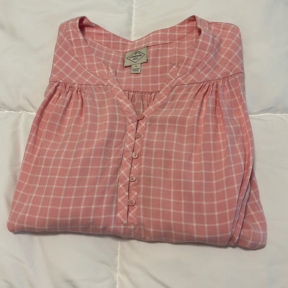 Pink and White Blouse - Picture 2 of 4